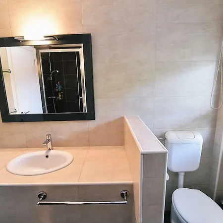 Apartman Vini Apartament *