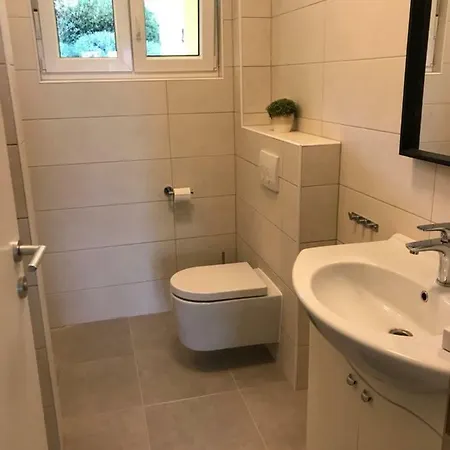 Apartman Vini Apartament *