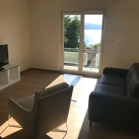 Apartman Vini *